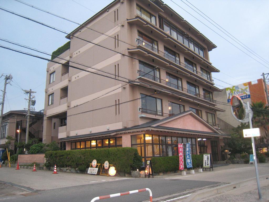 מלון Aichi Utsumionsen Ichizu מראה חיצוני תמונה